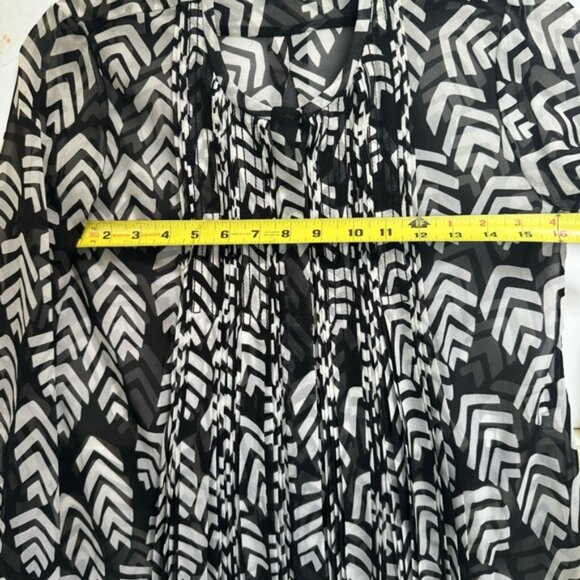 DVF Silk Floral Blouse Pleated Lightweight Button Up Pin Tuck Flowy Fairy Top 4 - Picture 15 of 16